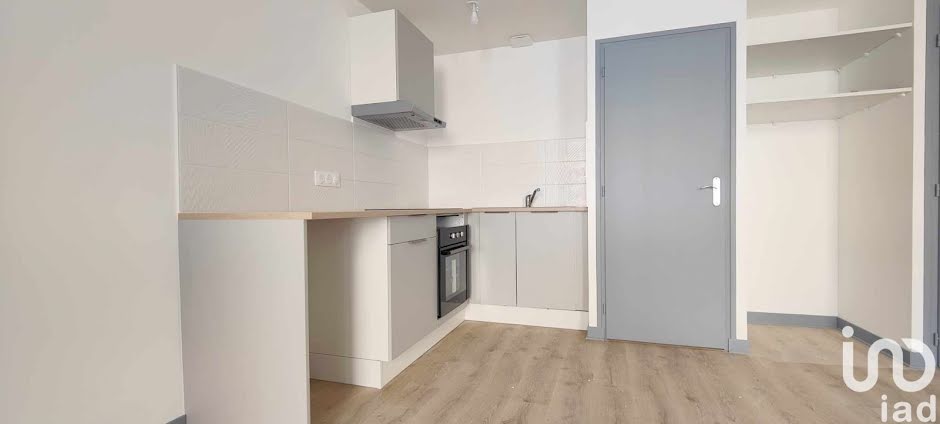 Vente appartement 2 pièces 41 m² à Surgères (17700), 137 000 €