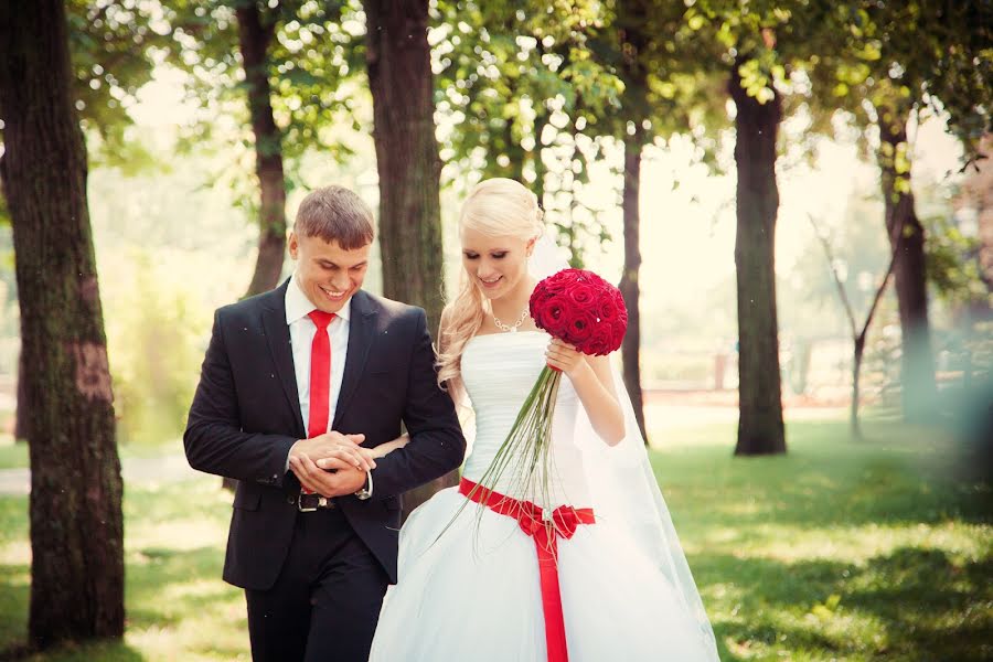 Wedding photographer Stanislav Dubrovin (dubrovin). Photo of 1 December 2014