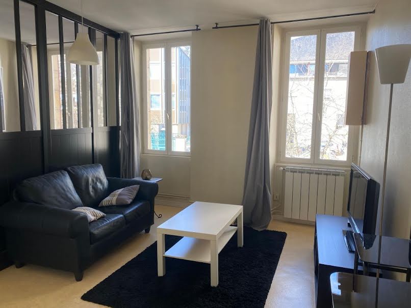 Location meublée appartement 1 pièce 30 m² à Nevers (58000), 410 €