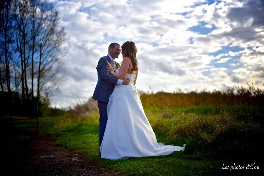 Fotógrafo de casamento Demi Monde (mondedemi). Foto de 13 de abril 2019