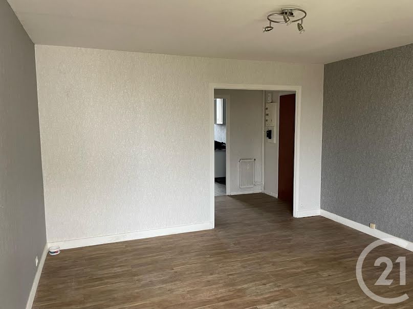 Location  appartement 3 pièces 71.34 m² à Nevers (58000), 620 €