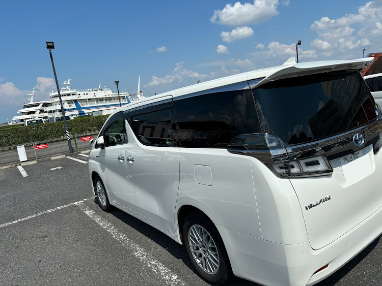 ヴェルファイアのRAV4・ミシガン・ビアンカ・うみのこ・琵琶湖に関するカスタム事例の投稿画像1枚目