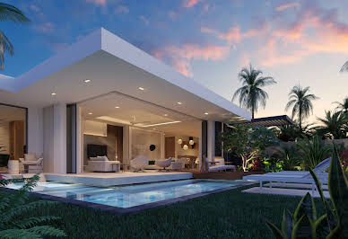 Villa with pool 8