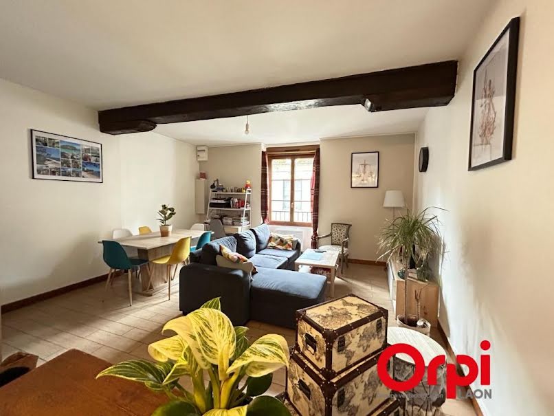 Location  appartement 2 pièces 48 m² à Laon (02000), 524 €