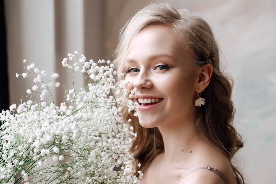 Fotógrafo de casamento Mari Bulkina (boolkinamari). Foto de 30 de maio 2019