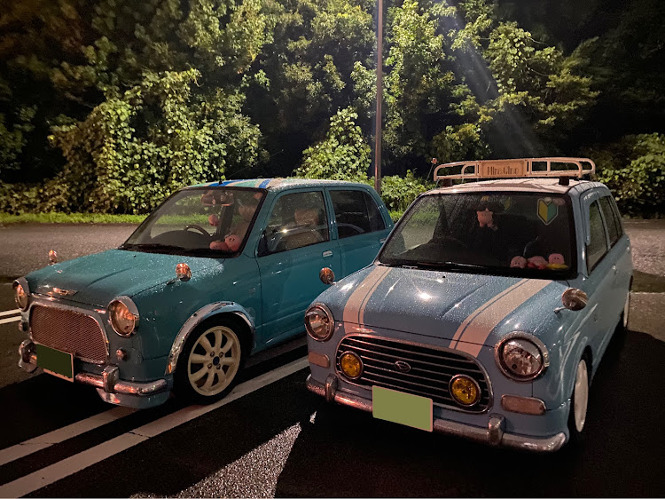 かずきさんが投稿したミラ・水色・ちっこい奴ら・刈谷PA・ミラジーノに関するカスタム事例の投稿画像1枚目