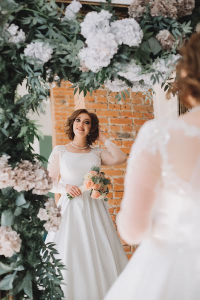 Wedding photographer Anna Davydova (davydovaanna). Photo of 20 February 2022