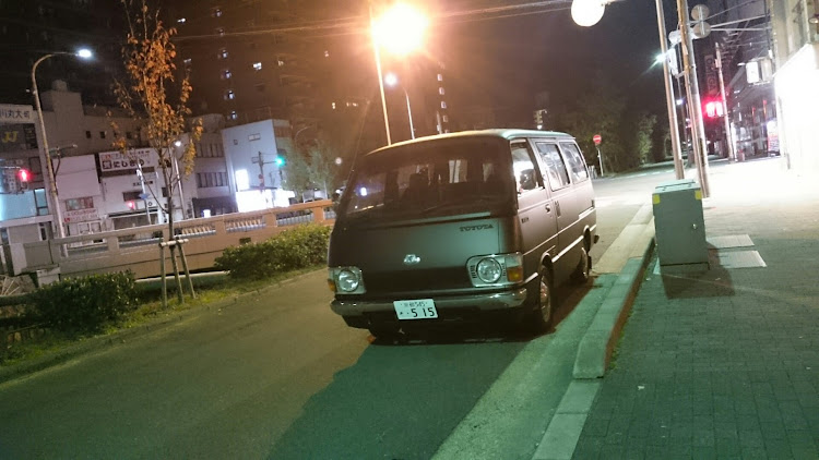 ハイエースのハイエース・旧車・京都に関するカスタム事例の投稿画像2枚目