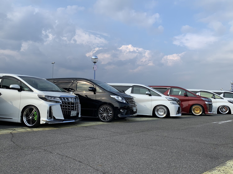 ヴェルファイアのオフ会・アルヴェルMT・オールジャンルミーティングに関するカスタム事例の投稿画像5枚目