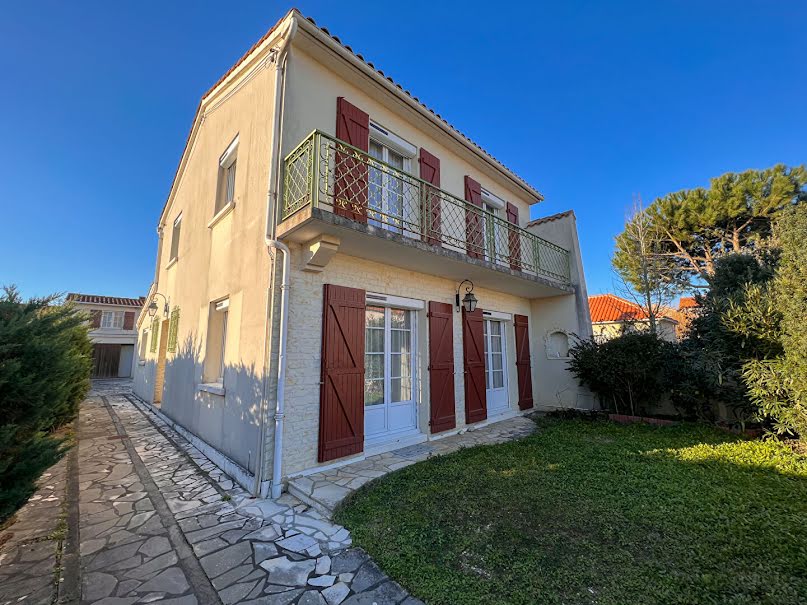 Vente maison 8 pièces 183 m² à Fouras (17450), 509 600 €