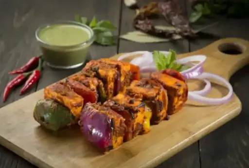 Achaari Paneer Tikka (6 Pcs)