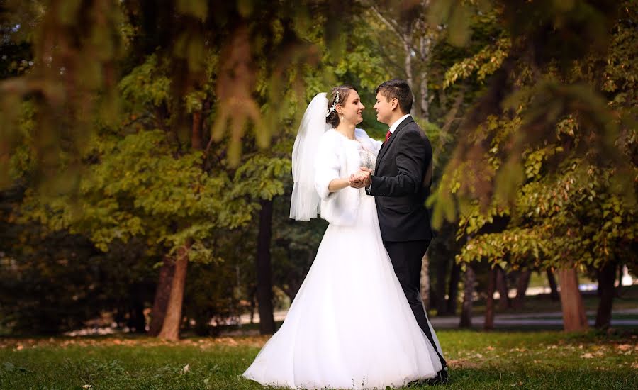 Fotografo di matrimoni Roman Storozhuk (rfoto). Foto del 31 ottobre 2015