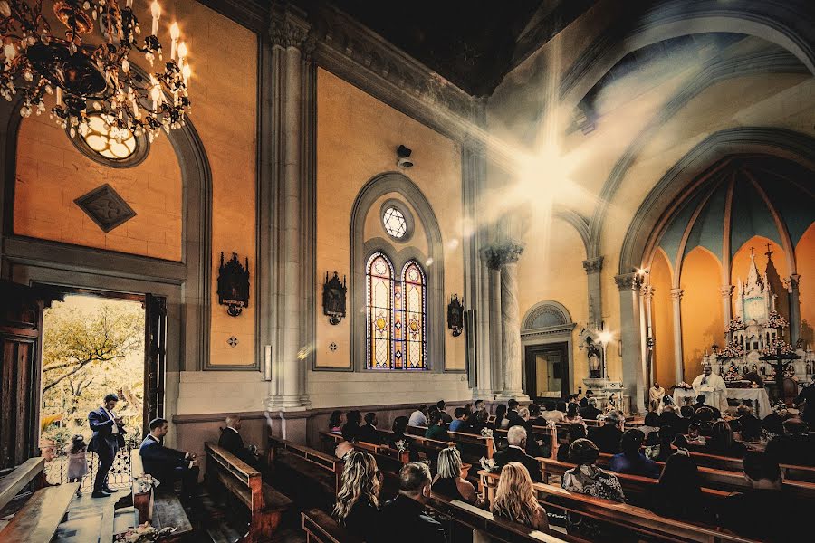 Fotografo di matrimoni Carmelo Ucchino (carmeloucchino). Foto del 23 marzo 2021