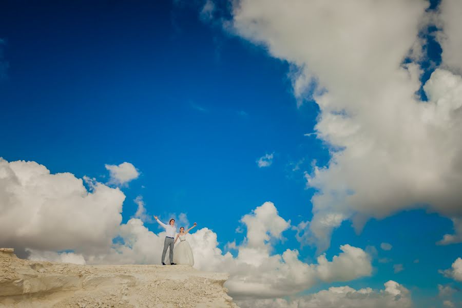 Fotografo di matrimoni Vladimir Makhonin (baralgindesign). Foto del 16 novembre 2015