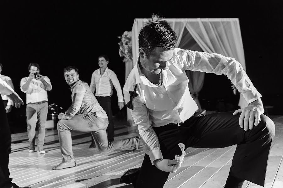 Fotógrafo de casamento Aleksey Usovich (usovich). Foto de 7 de junho 2016