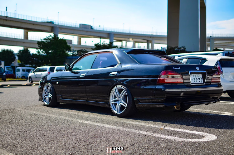 シルビアのホイールショット・MODEL5・AVS・s14前期.シルビアに関するカスタム事例の投稿画像3枚目