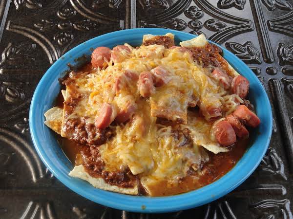 Chili Cheese Dog Nachos_image