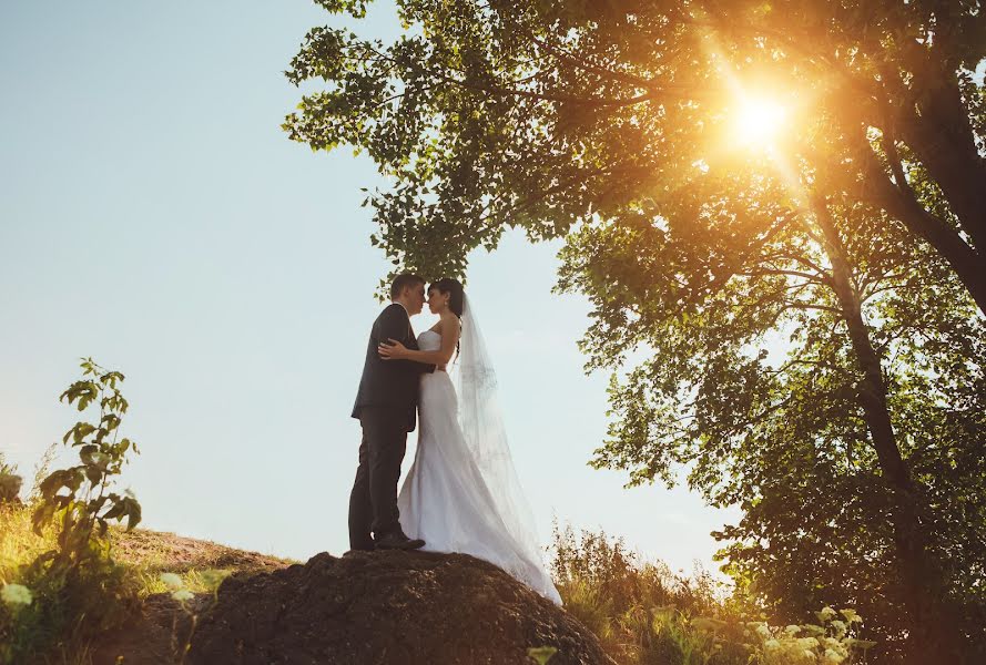 Wedding photographer Aleksandr Konyshev (leks1204). Photo of 28 January 2016