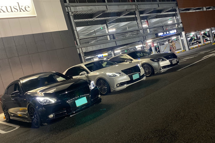クラウンマジェスタのコラボ・MTに関するカスタム事例の投稿画像1枚目