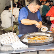 董家肉圓(四弟的店)