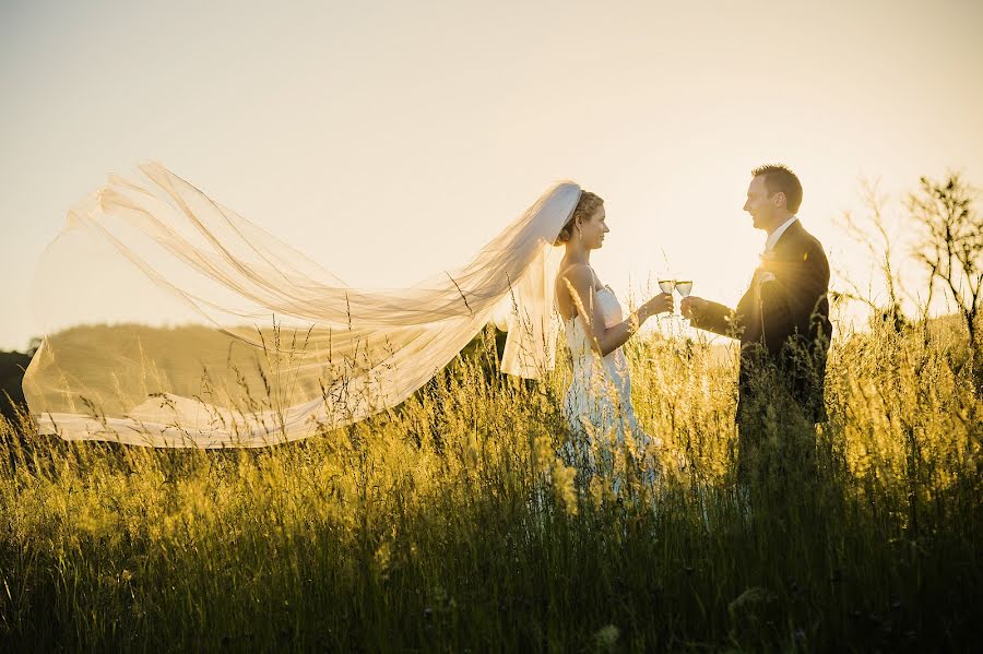 Fotógrafo de casamento Lukáš Velecký (veleck). Foto de 16 de julho 2015