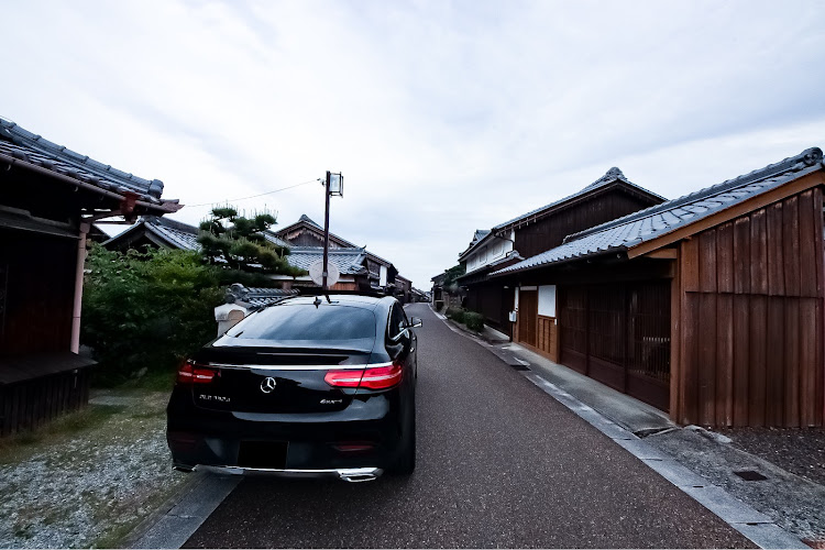GLEクーペの車好きと繋がりたい・GLEクーペ・一眼レフ練習中・車活×写活・ベンツのある生活に関するカスタム事例の投稿画像1枚目