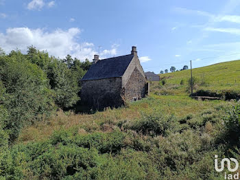 maison à Saint-Bonnet-de-Salers (15)