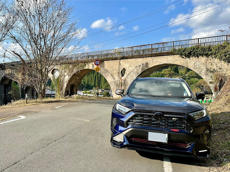 RAV4のツーリング下見も兼ねて❗️・北里柴三郎・旧国鉄宮原線・アーチ橋とコラボ・秋の気配に関するカスタム事例の投稿画像1枚目