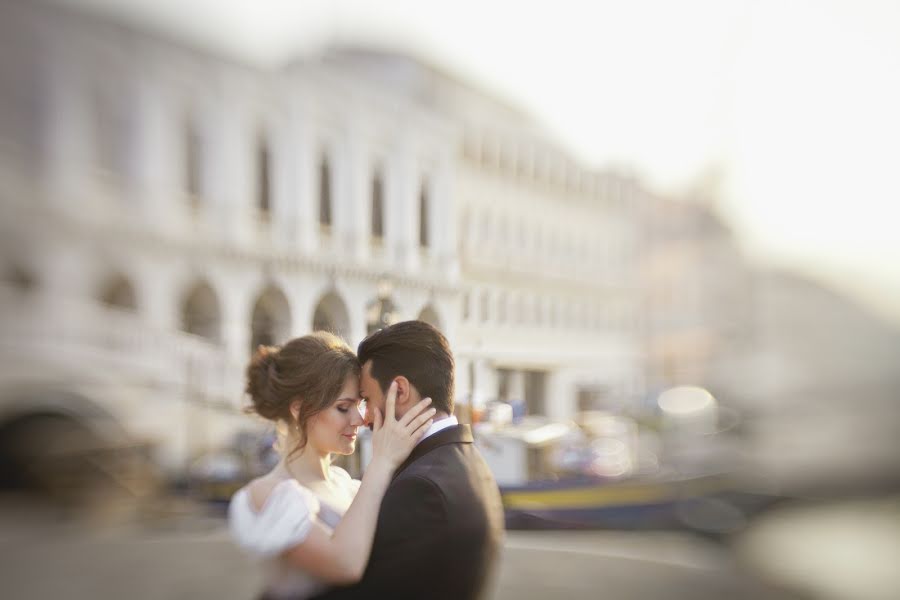 Fotografo di matrimoni Nazar Stodolya (stodolya). Foto del 15 maggio 2018