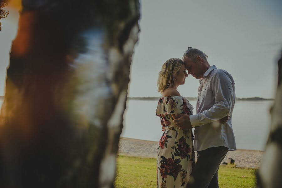 Fotógrafo de casamento Michał Glapa (mglapapl). Foto de 5 de dezembro 2021