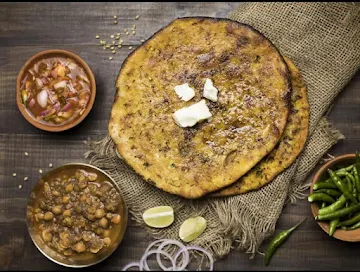 Kulcha Lal Parantha Das photo 