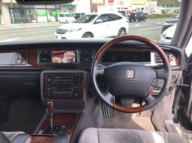 モーターリンク熊本さんが投稿したモーターリンク熊本・センチュリー・販売車両・グーネット・高級車に関するカスタム事例の投稿画像10枚目