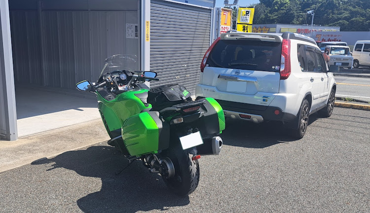 エクストレイルの夏の雲海は貴重・酷暑で乗れないバイク・カワサキ・1400GTR・バイクのエンジン掛けにに関するカスタム事例の投稿画像6枚目