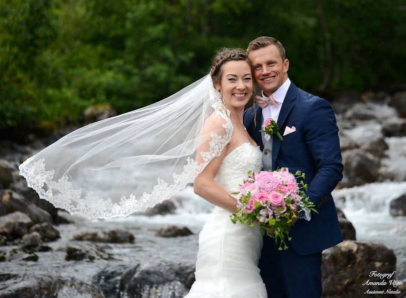 Wedding photographer Amanda Våge (vageamanda). Photo of 14 May 2019