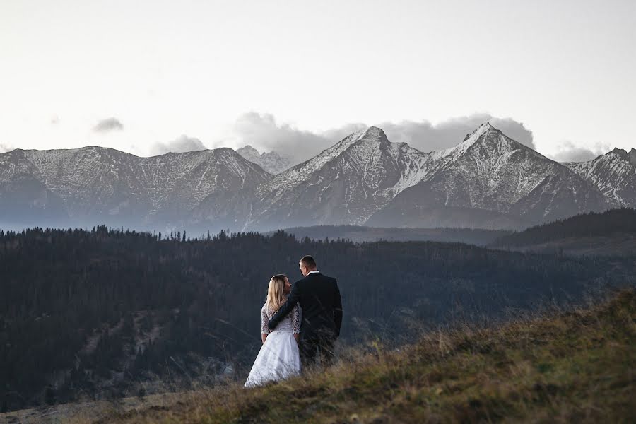 Photographe de mariage Maciej Wróbel (mwfotografia). Photo du 13 mars 2017