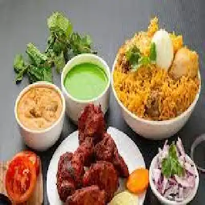 Chicken Biryani (1/4)+ Chicken 65 (5 Pcs)