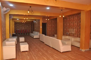 Jhakass Restro Cafe and Party Hall photo 