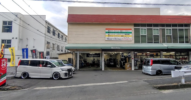 ヴォクシーのマッキナに関するカスタム事例の投稿画像2枚目