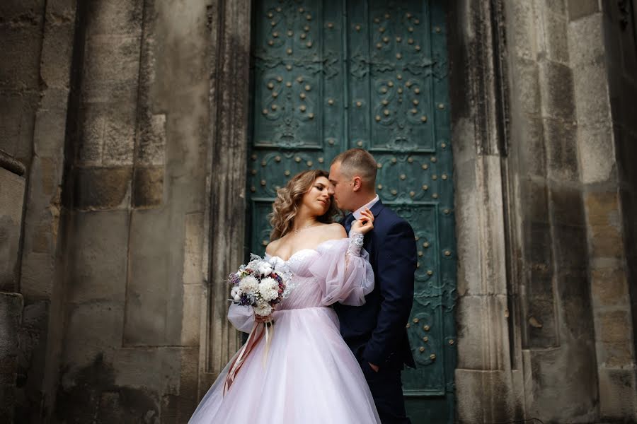 Photographe de mariage Yuliya Storozhinska (id31957517). Photo du 2 mars 2020