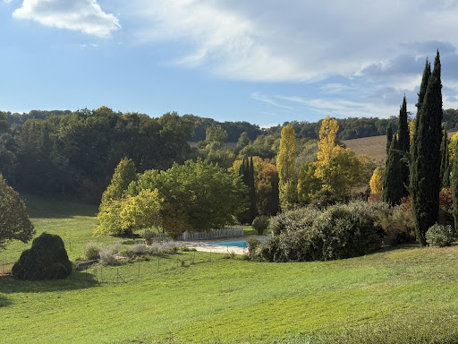Property with pool 4