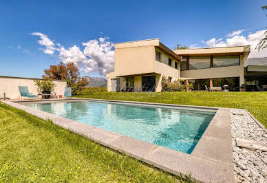 Villa avec piscine 2