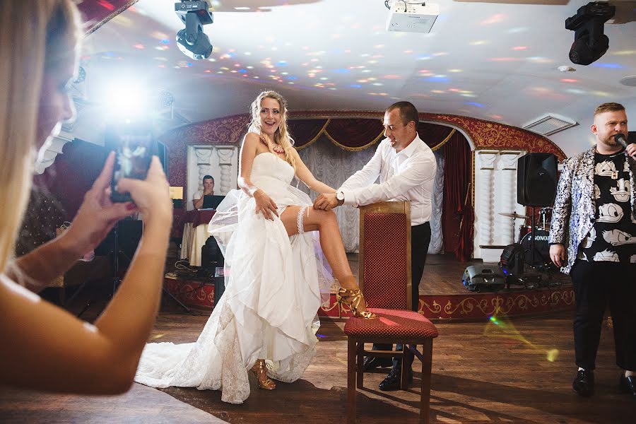 Wedding photographer Ekaterina Zubkova (katezubkova). Photo of 8 August 2017