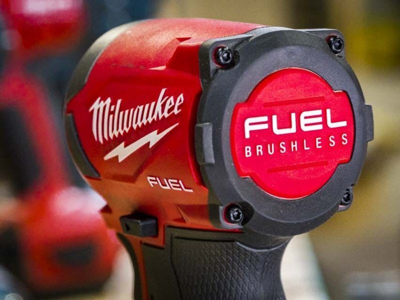 MILWAUKEE M18 VS M18 ภาพรวม MILWAUKEE FUEL