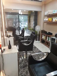 Makeover Unisex Salon & Academy photo 3