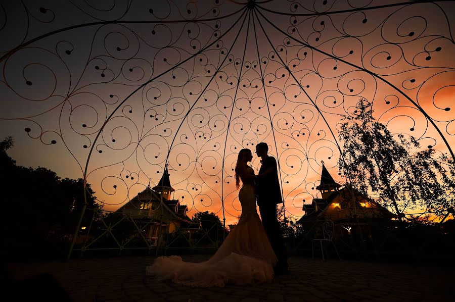 Fotógrafo de bodas Dmitriy Burcev (burcevfoto). Foto del 30 de agosto 2017