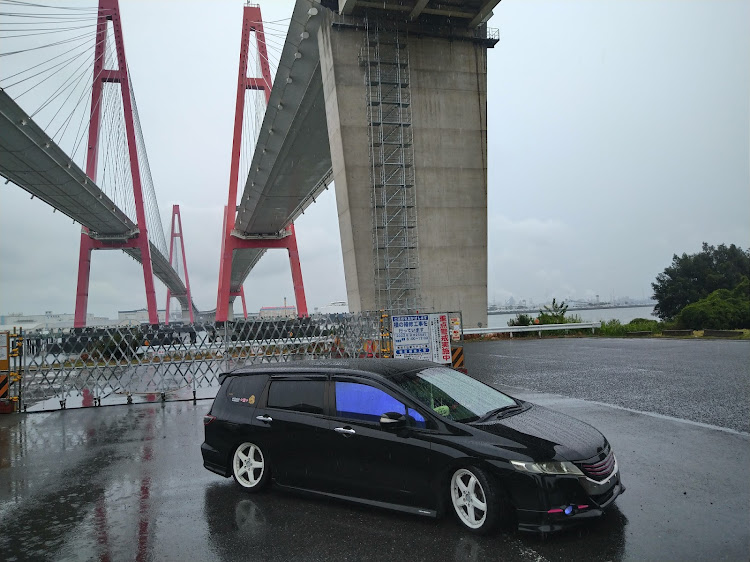 オデッセイのKUZU family・初めてのトリトン・名港トリトン・コラボの後のソロ撮影・大雨の(´･ω･`)ﾊﾞｶﾔﾛｰに関するカスタム事例の投稿画像5枚目