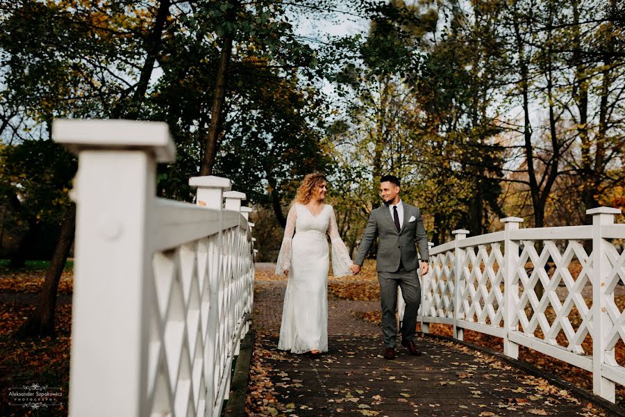 Fotógrafo de casamento Aleksander Szpakowicz (alexszpak). Foto de 27 de janeiro 2021