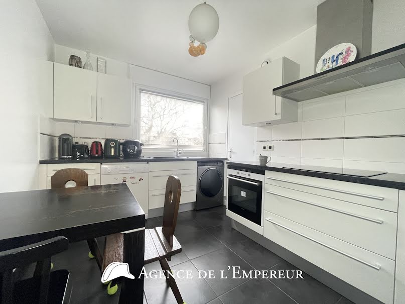 Vente appartement 5 pièces 100 m² à Rueil-Malmaison (92500), 630 000 €