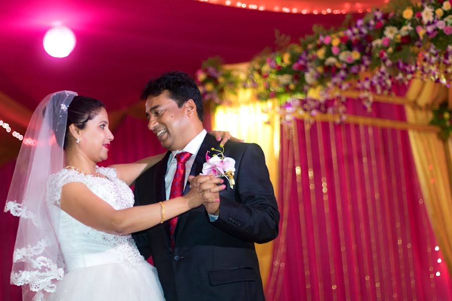 Wedding photographer Shankar Roy (fotolaneindia). Photo of 16 August 2021