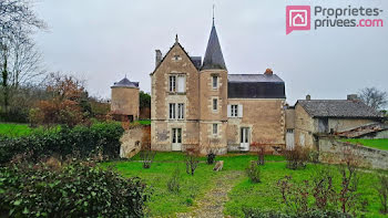 manoir à Beaumont Saint-Cyr (86)